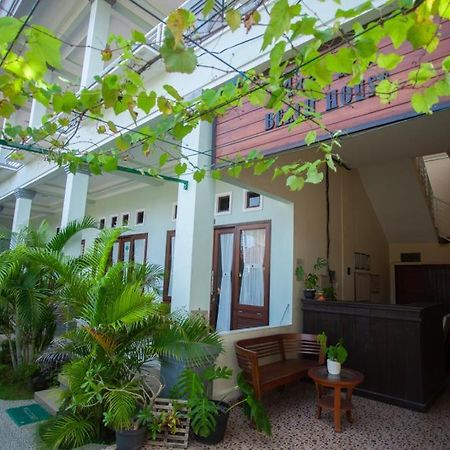 Mae Mae Beach House Batununggul Esterno foto