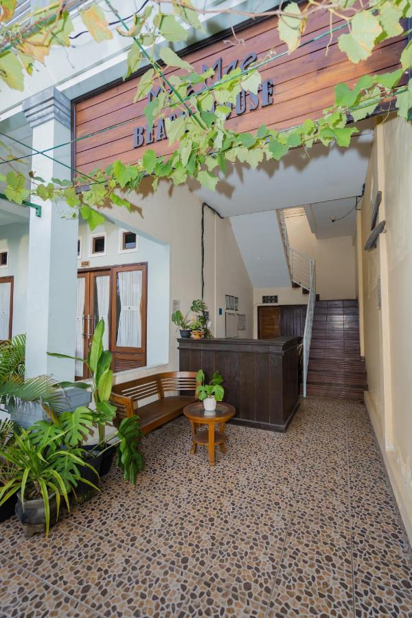 Mae Mae Beach House Batununggul Esterno foto